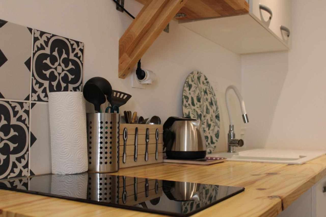 Logement Le Gabian Ampus Buitenkant foto